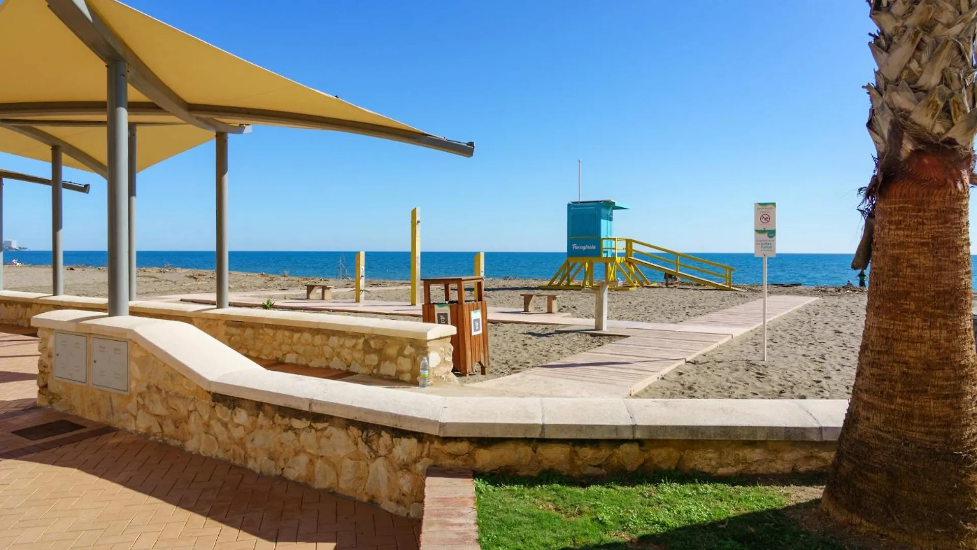 Nice Apartments 20 Meters From The Beach Fuengirola